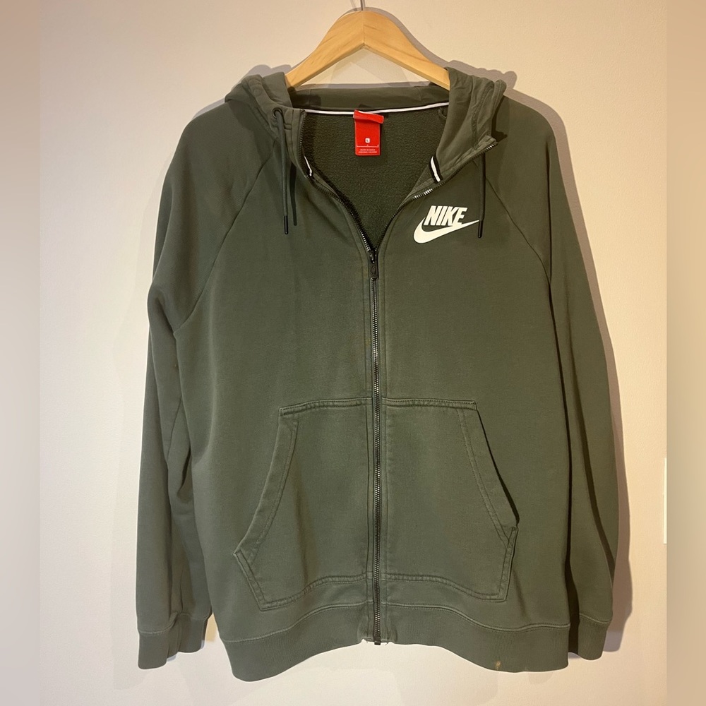 Nike zip up sweatshirt